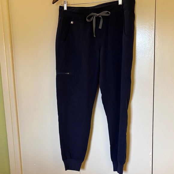 Figs Other - Figs Technical Collection Navy Scrubs Jogger Pants Medium Petite